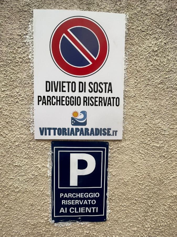 Vittoria Paradise It Castelsardo Sardegna Exterior foto